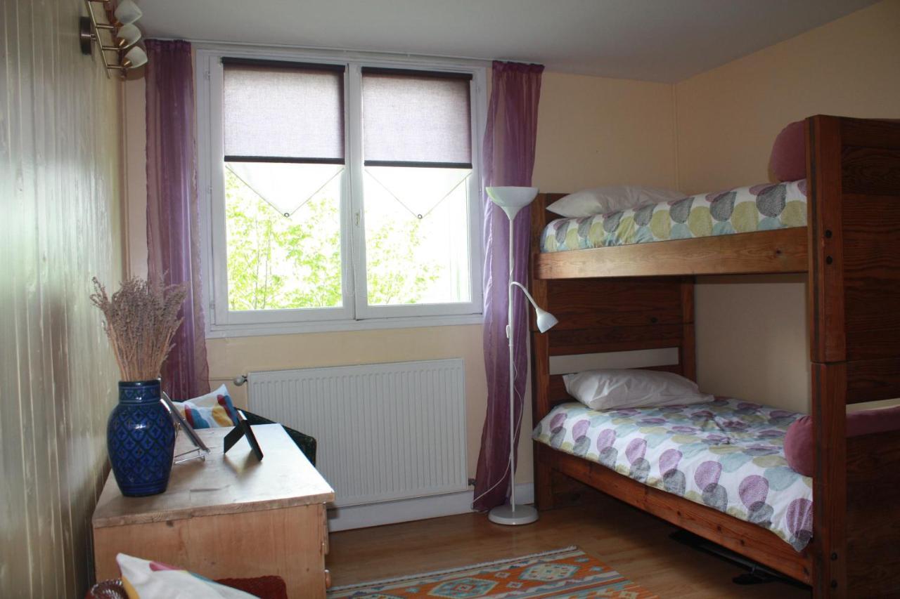 La Clairiere Du Moulin Bed and Breakfast Lepin-le-Lac Exteriör bild