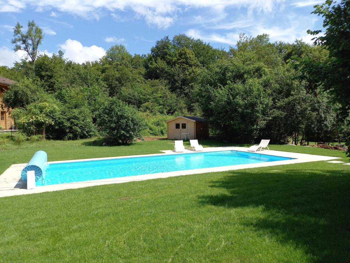 La Clairiere Du Moulin Bed and Breakfast Lepin-le-Lac Exteriör bild