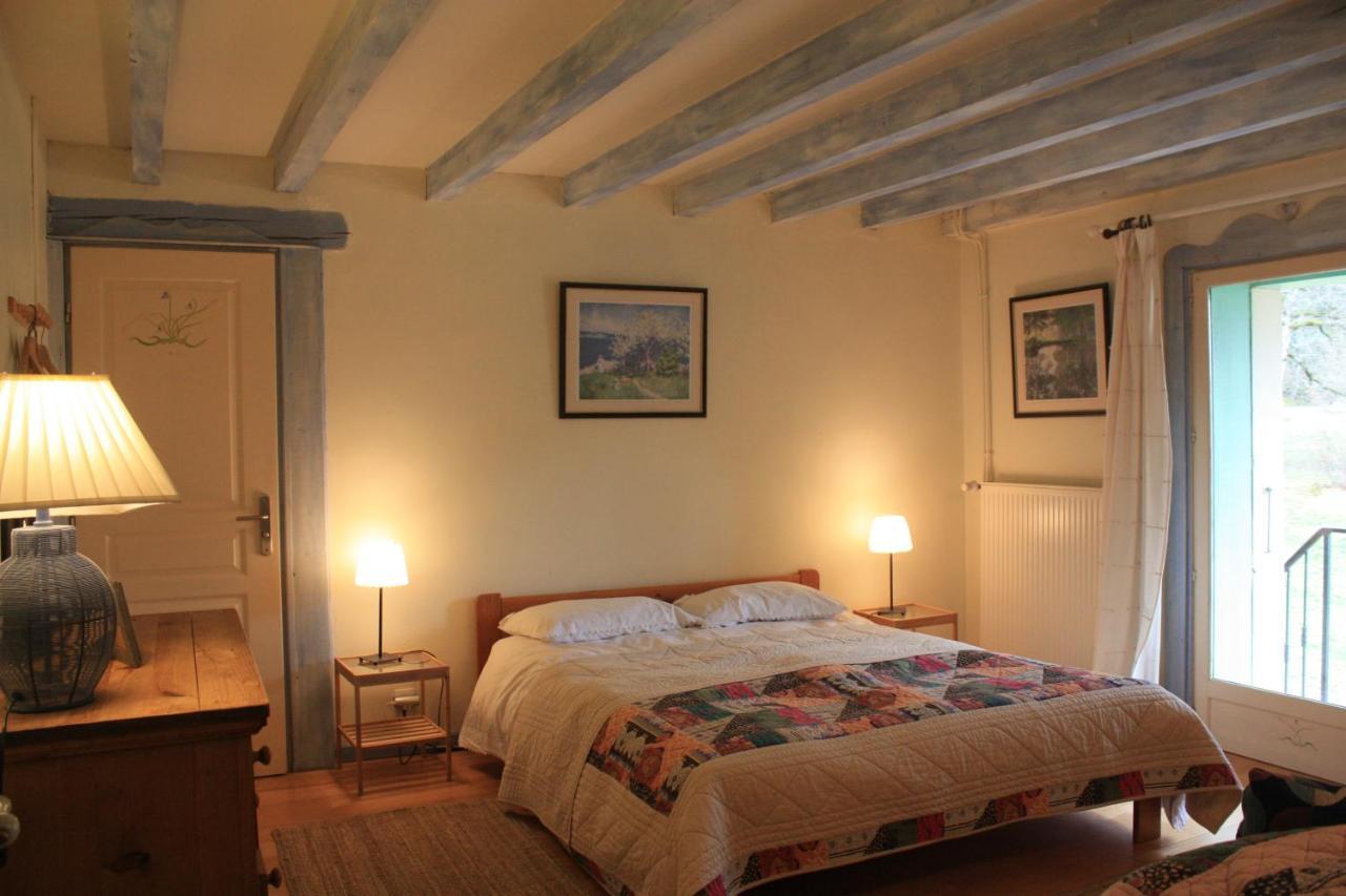 La Clairiere Du Moulin Bed and Breakfast Lepin-le-Lac Exteriör bild